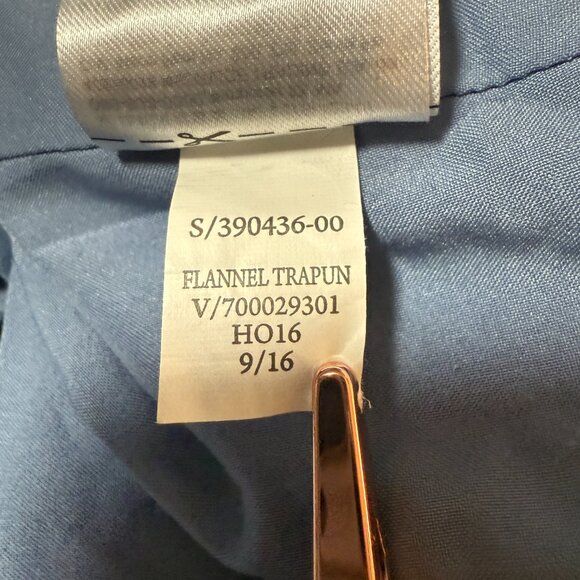 Banana Republic blue Italian flannel wool-blend pencil lined skirt size 10P - Picture 9 of 10